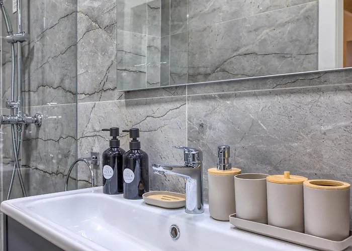 Gabriel's - 2 Bedroom By Solea Homes * 斯利马