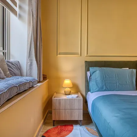 Lägenhet Gabriel's - 2 Bedroom By Solea Homes *