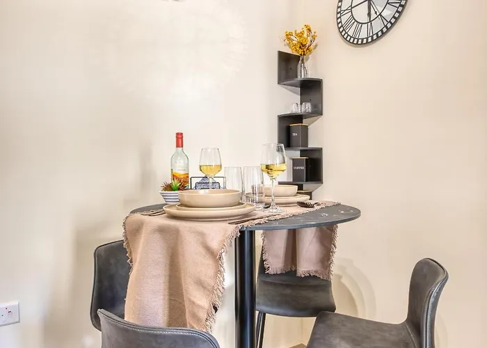 Gabriel's - 2 Bedroom By Solea Homes